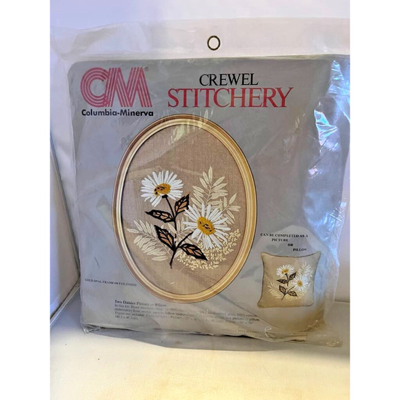 NIP 1982 Columbia Minerva Stamped Cross Stitch Kit Daisies Flowers Vintage Retro - Picture 1 of 2